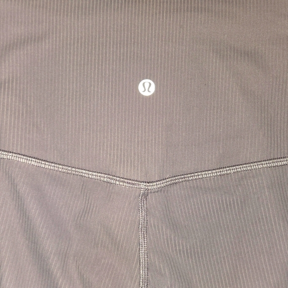 Lululemon NWT Align Ribbed HR Pant Purple Leggings Size 10 - Picture 3 of 5